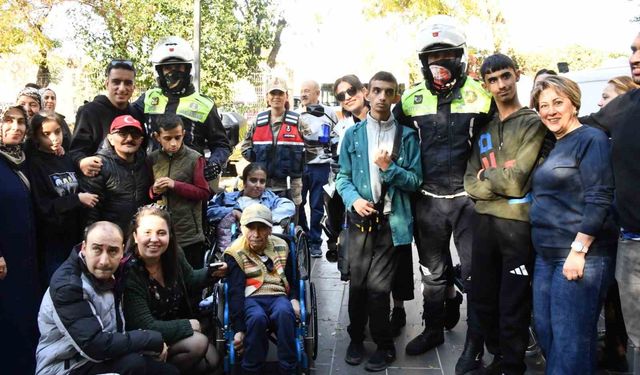 Jandarmadan özel ihtiyaçlı çocuklara anlamlı ziyaret