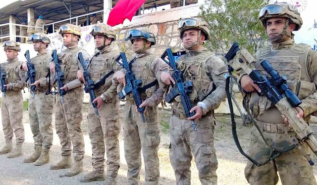 JÖH ve JÖAK birliklerinden hedeflere tam isabet