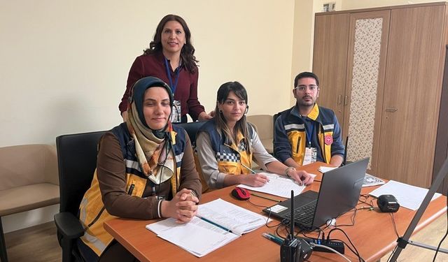 Karaman'da kontrol merkezi çalışanlarına 'Tıbbi acil çağrı yönetimi eğitimi' verildi
