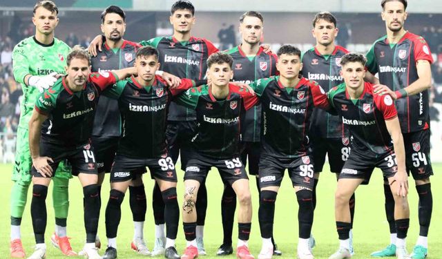 Karşıyaka devre arasına galibiyetle girdi