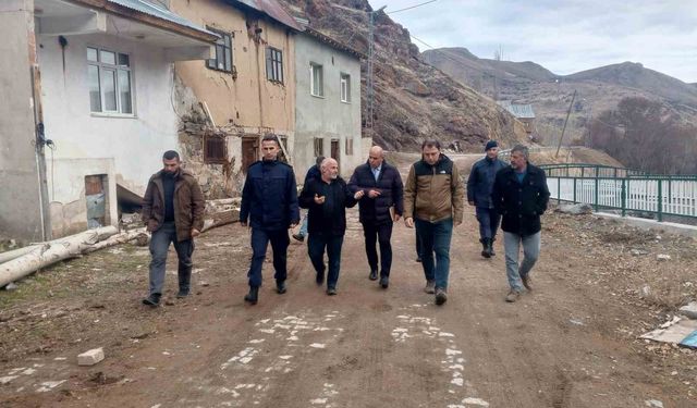 Kaymakam Bayram köy sakinleriyle bir araya geldi