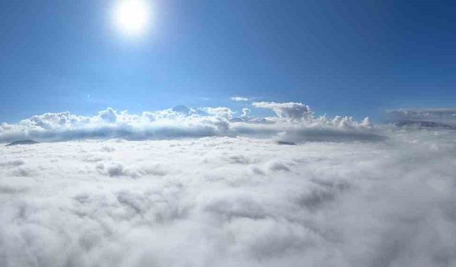 Kayseri'de sis bulutlarının üzerinden görüntüler hayran bıraktı