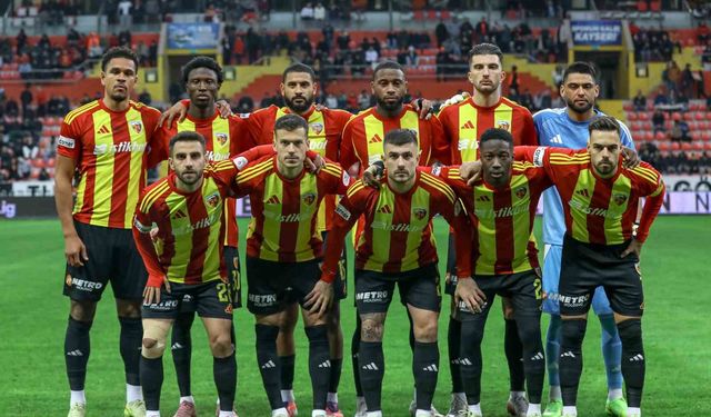 Kayserispor 2 hocayla 2 kez kazandı
