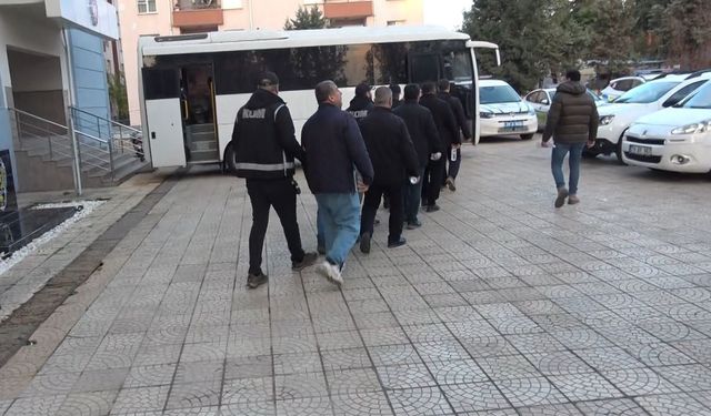 Kilis merkezli FETÖ/PDY operasyonu: 15 gözaltı, 1 tutuklama