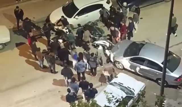 Kontrolden çıkan araç 4 otomobil ve 3 motosiklete çarpıştı