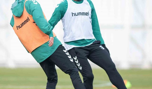 Konyaspor, Fenerbahçe maçının hazırlıklarına başladı