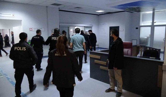 Malatya'da bıçaklı kavga: 3 yaralı