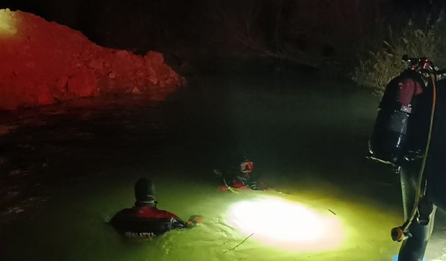 Malatya'da gölete giren genç hayatını kaybetti