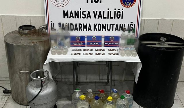 Manisa'da jandarmadan sahte içki operasyonu