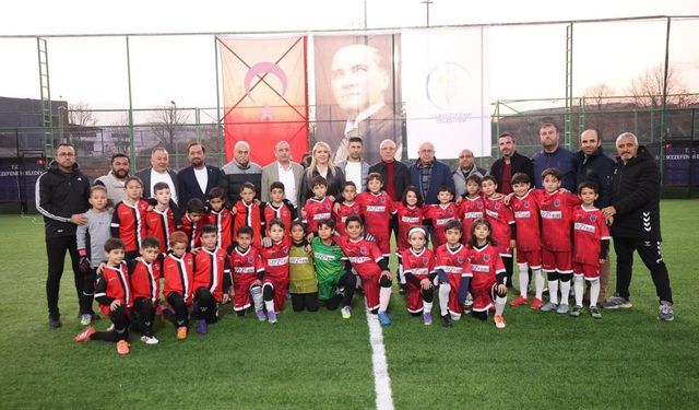 Merkezefendi'de Erol Cantürk U-9 Futbol Şenlik Ligi başladı