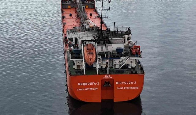 'MIDVOLGA-2' isimli gemi Sinop açıklarına ulaştı