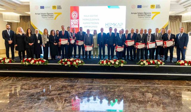 Niğde Halk Eğitimi Merkezi, Türkiye'nin en başarılı 10 kurumu arasında yer aldı