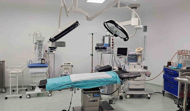 Niğde Ömer Halisdemir Hastanesi'nde ameliyathaneler yeni alanda hizmete başladı