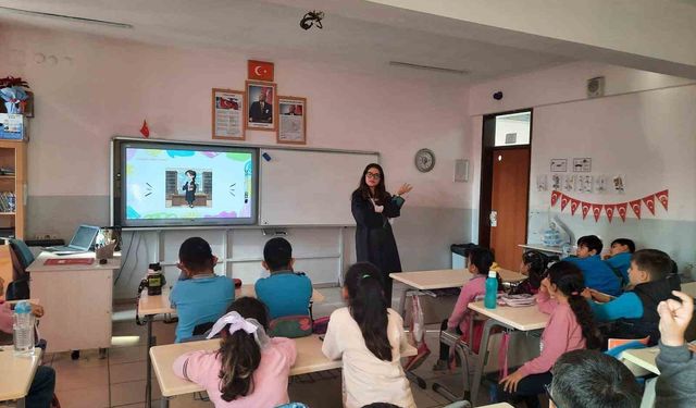 Öğrenciler avukatlık mesleğini tanıdı