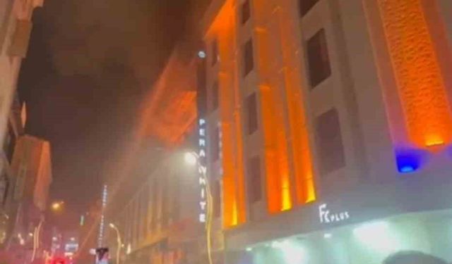 Otelin restoranında korkutan yangın