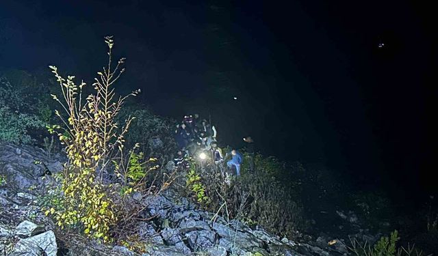 Otomobil şarampole yuvarlandı: 1 yaralı