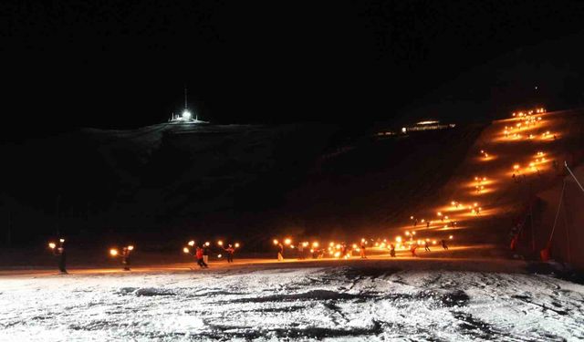 Palandöken'de sezona 'merhaba' diyerek yeni sezon açılışı yapıldı