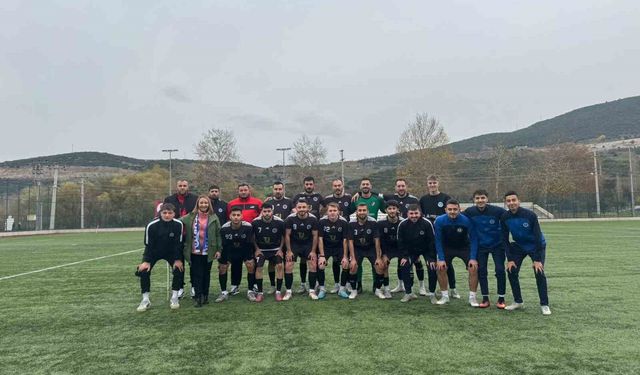 Pazaryerispor sezona farklı başladı, deplasmandan 9-1'lik skorla döndü