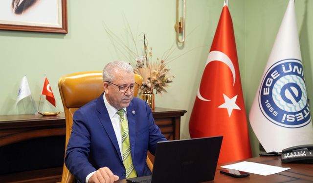 Prof. Dr. Budak: 'İzmir Körfezi, şehrimizin en değerli doğal mirasıdır'