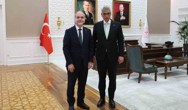 Rektör Uslu'dan Sağlık Bakanı Memişoğlu'na ziyaret