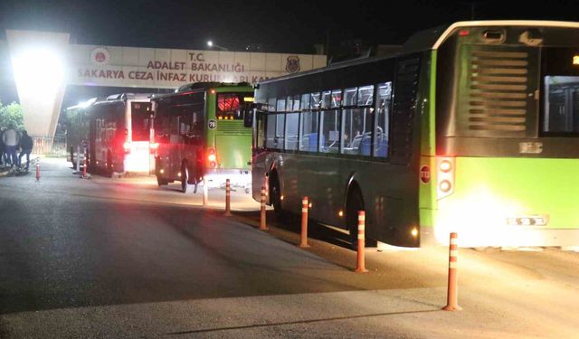 Sakarya'da cezaevlerinden tahliyeler başladı