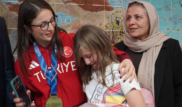 Şampiyon boksör Nurselen Yalgatekin için Şırnak'ta coşkulu karşılama