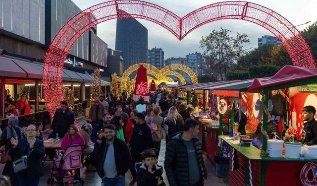 Sayapark'ta yılbaşı coşkusu tüm hızıyla devam ediyor