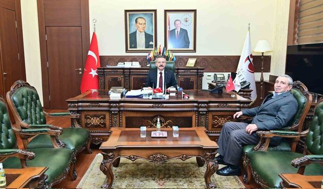 Şehit babasından Vali Aksoy'a ziyaret