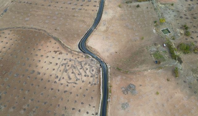 Siirt Valisi Kızılkaya bir asırda yapılan asfalt yolu bir yılda ikiye katladı