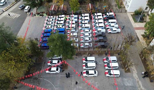Siirt'te 68 araç kolluk kuvvetlerine teslim edildi