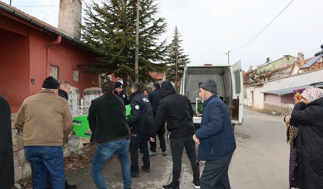Sobadan çıkan yangında 84 yaşındaki kadın hayatını kaybetti