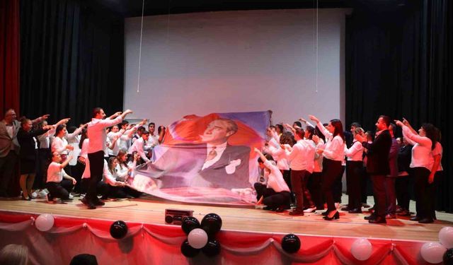 Söke'de özel öğrencilerin gösterileri ayakta alkışlandı