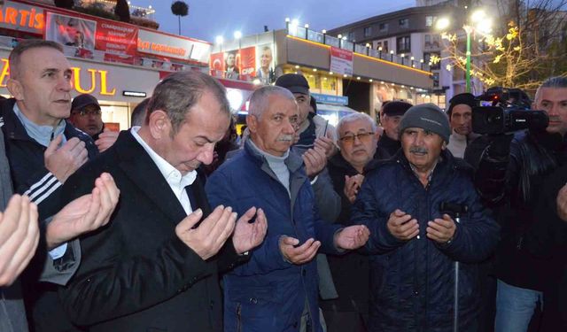 Tanju Özcan umre yolculuğuna dualarla uğurlandı