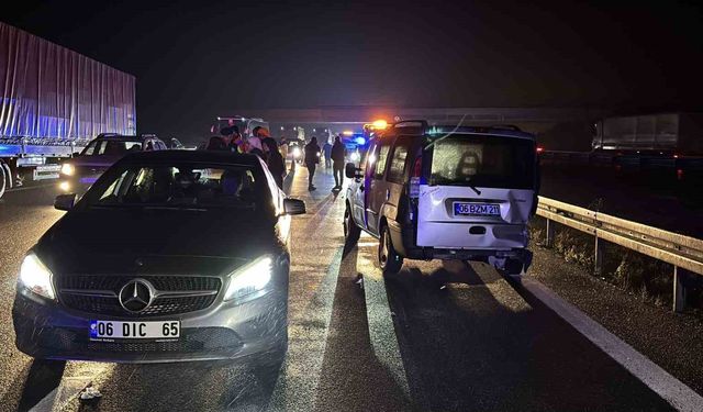 TEM'in Bolu geçişinde 3 araç çarpıştı: 7 yaralı
