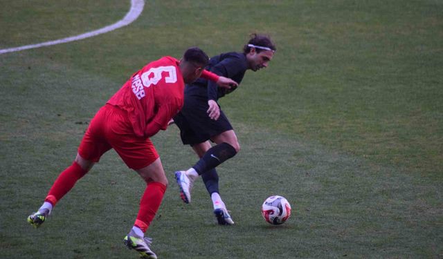 TFF 2. Lig: Karaman FK: 1 - Kastamonuspor: 2