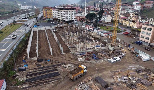 Trabzon'da Çağlayan Kentsel Dönüşüm Projesi'nde inşaatlar yükseliyor