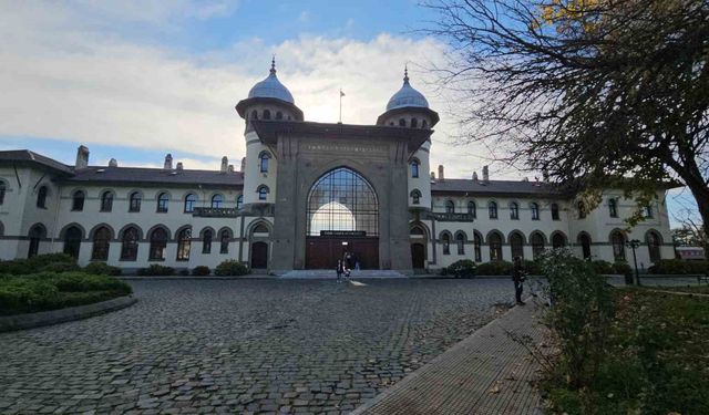 Trakya Üniversitesi'nin tarihi tren garına ücretli giriş kararı yargıdan döndü