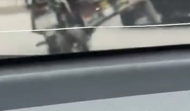 Tüp yüklü motosikletle tehlikeli hareketler kamerada