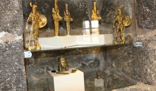 Türkiye'nin en kapsamlı 'sahte eser sergisi' Diyarbakır'da açıldı