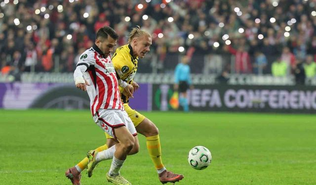UEFA Konferans Ligi: Samsunspor: 1 - AEK Atina: 2 (Maç sonucu)