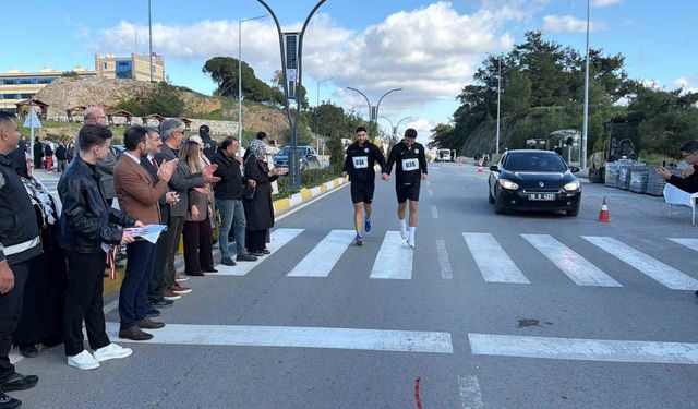 Üniversiteli gençler, Gazze için koştu