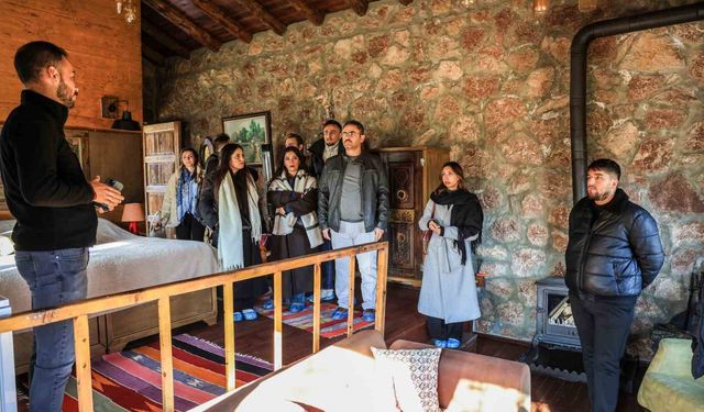 Üniversiteli gençler Sakin Şehir ünvanlı Çameli'yi gezdi