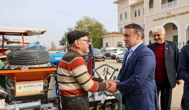 Vali Sözer Pazaryeri Küçük Sanayi Sitesi'nde esnafla buluştu