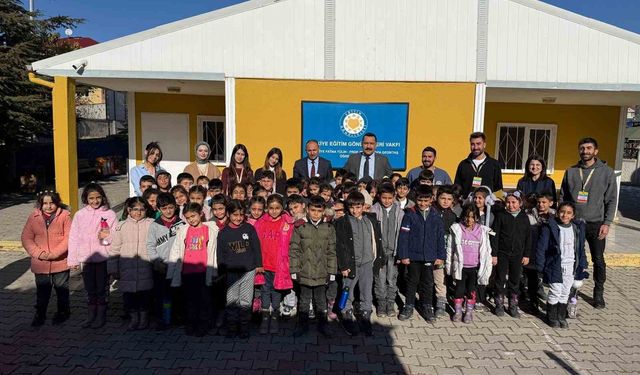 Vanlı çocuklar TEGV'de nitelikli eğitim almaya devam ediyor