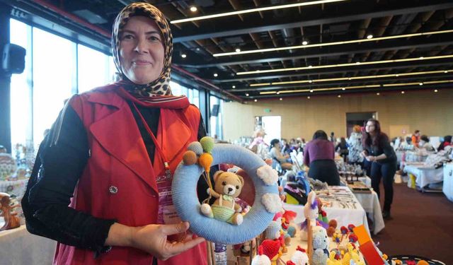 Yeğeninin alerjisi nedeniyle yaptığı küçük hediye, büyük bir emek hikayesine dönüştü