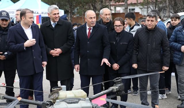 Yerli Malı Haftasında milli silahlara büyük ilgi