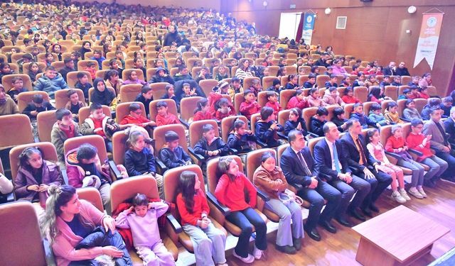 Yeşilyurt Belediyesi'nden 'Önem' projesine renkli ve coşkulu şenlik desteği