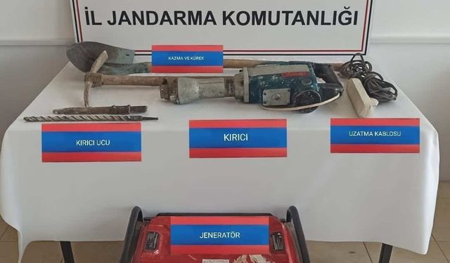 Yozgat'ta kaçak kazı yapanlar fotokapana yakalandı