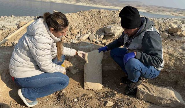 Adıyaman'da, Göbeklitepe'deki 'T' şekilli taşların benzeri ortaya çıktı