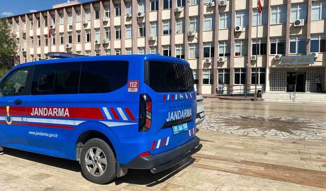 Aydın'da jandarmadan uyuşturucuya ağır darbe: 152 bin 800 sentetik ecza ele geçirildi